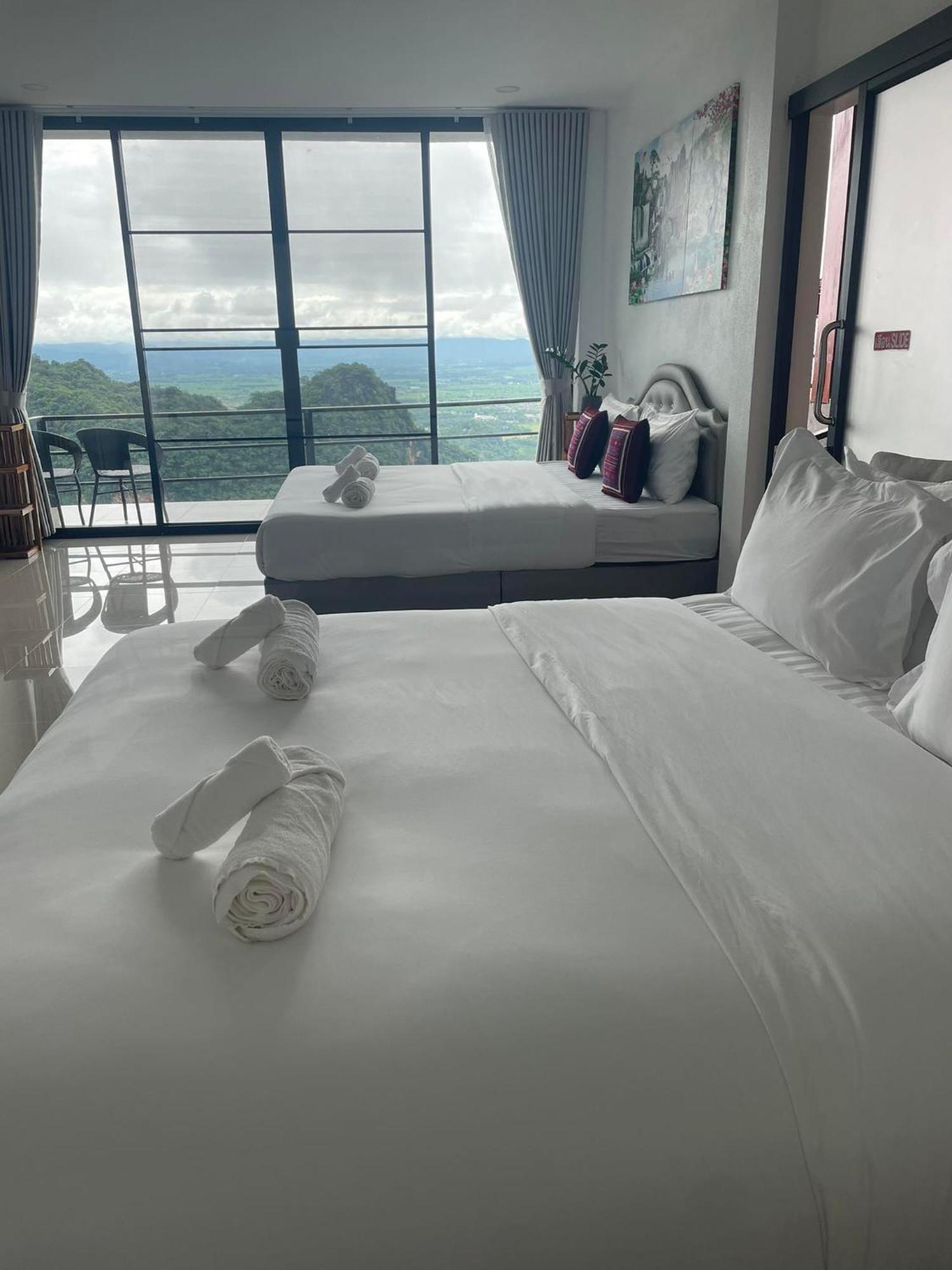 Oasis Phamee Bed and Breakfast Ban Pha Mi Εξωτερικό φωτογραφία